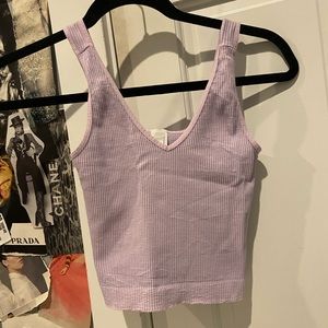 Seamless Plunge V-Neck Ribbed Crop Top